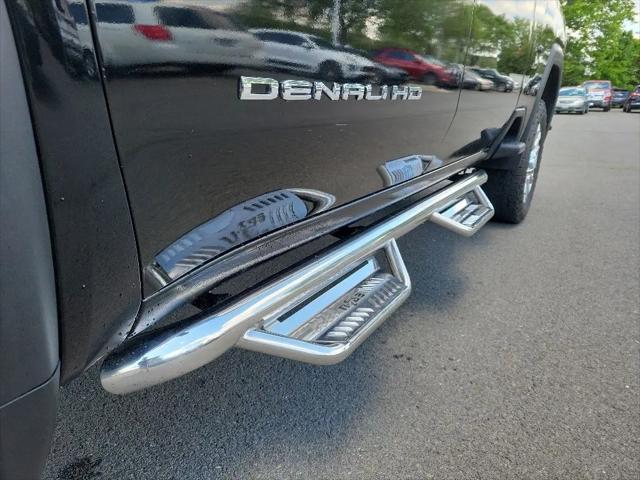 2022 GMC Sierra 3500HD 4WD Crew Cab Standard Bed Denali