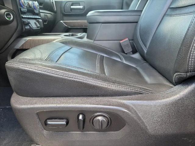 2022 GMC Sierra 3500HD 4WD Crew Cab Standard Bed Denali