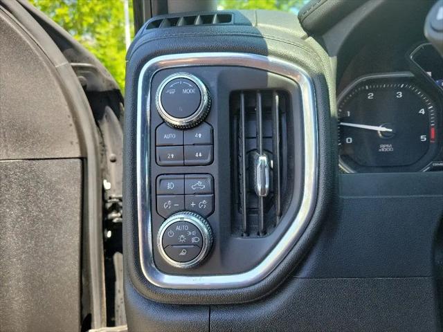 2022 GMC Sierra 3500HD 4WD Crew Cab Standard Bed Denali