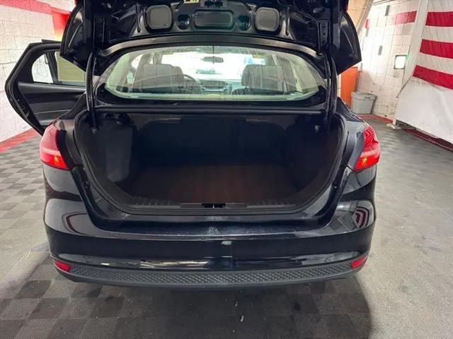 2016 Ford Focus S