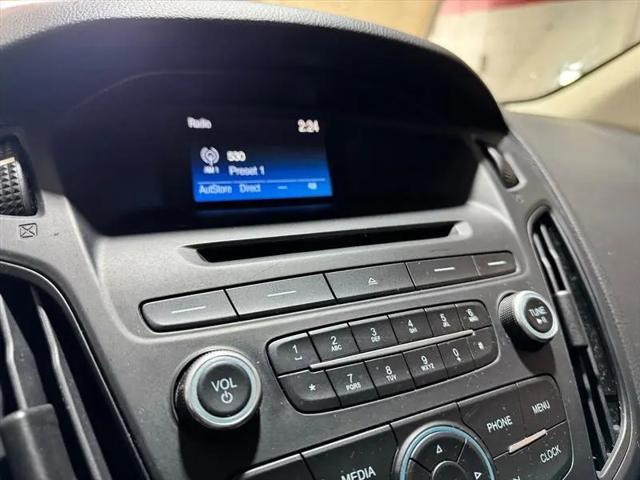 2016 Ford Focus S