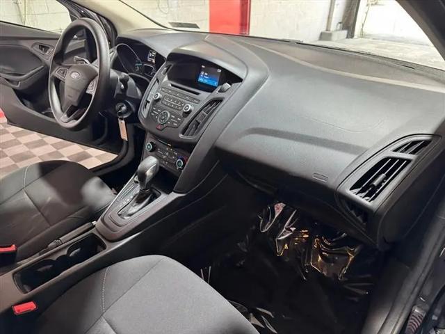 2016 Ford Focus S