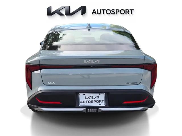 2026 Kia K4 LXS