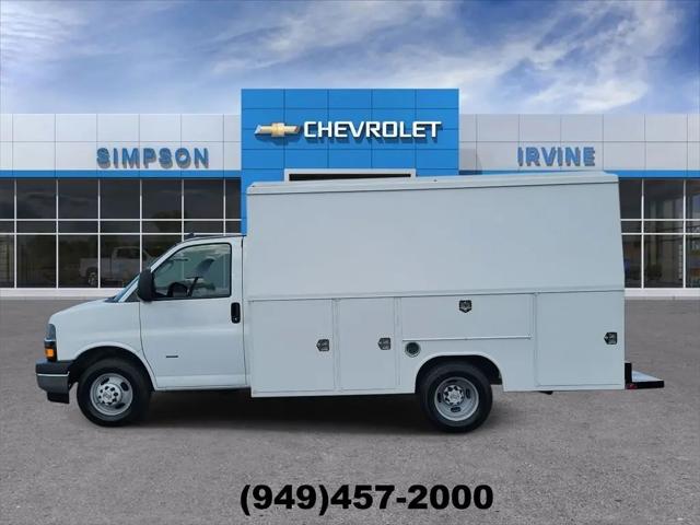 2021 Chevrolet Express Cutaway Work Van