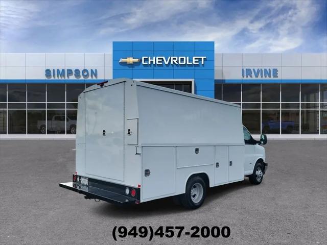 2021 Chevrolet Express Cutaway Work Van