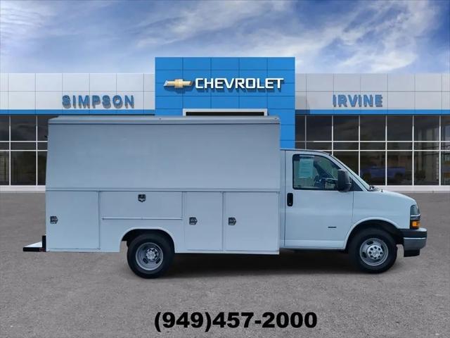2021 Chevrolet Express Cutaway Work Van