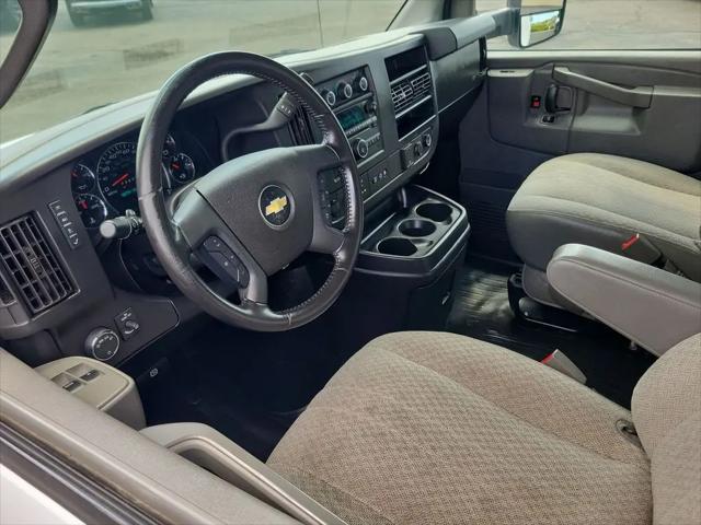 2021 Chevrolet Express Cutaway Work Van