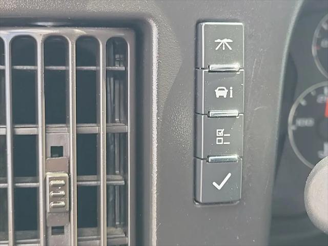 2021 Chevrolet Express Cutaway Work Van