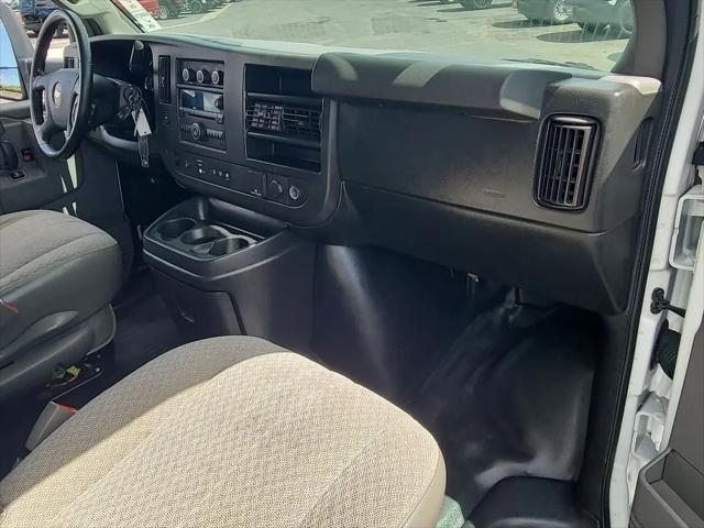 2021 Chevrolet Express Cutaway Work Van