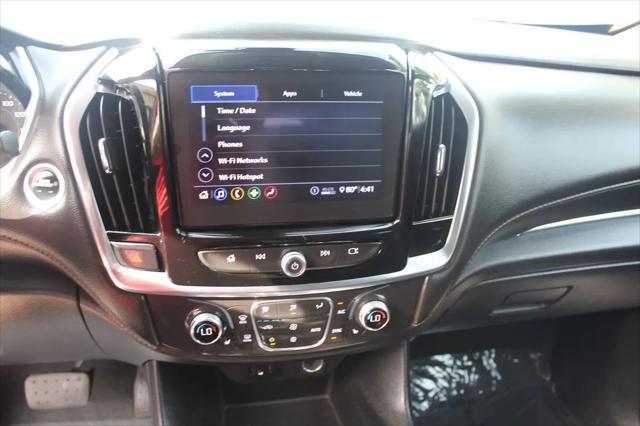 2020 Chevrolet Traverse AWD LT Leather
