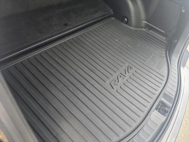 2018 Toyota RAV4 Hybrid XLE