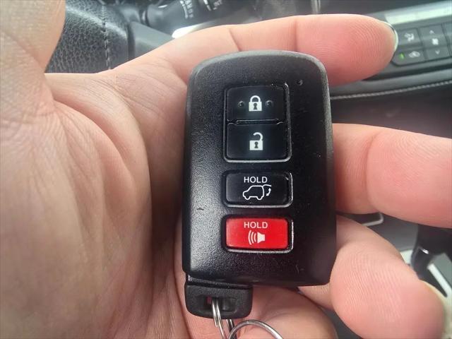 2018 Toyota RAV4 Hybrid XLE