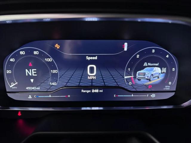 2023 GMC Yukon XL 4WD SLT