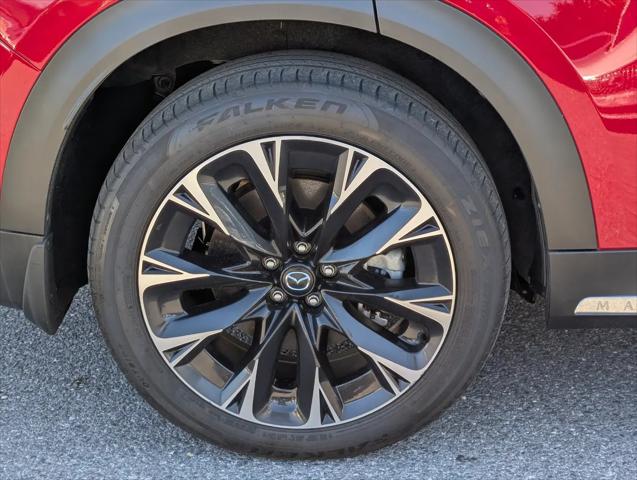 2024 Mazda X-90 Premium Plus