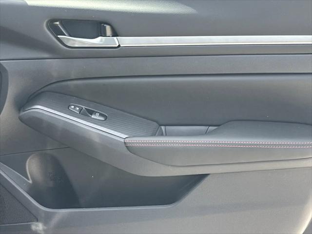 2026 Nissan Altima SR FWD