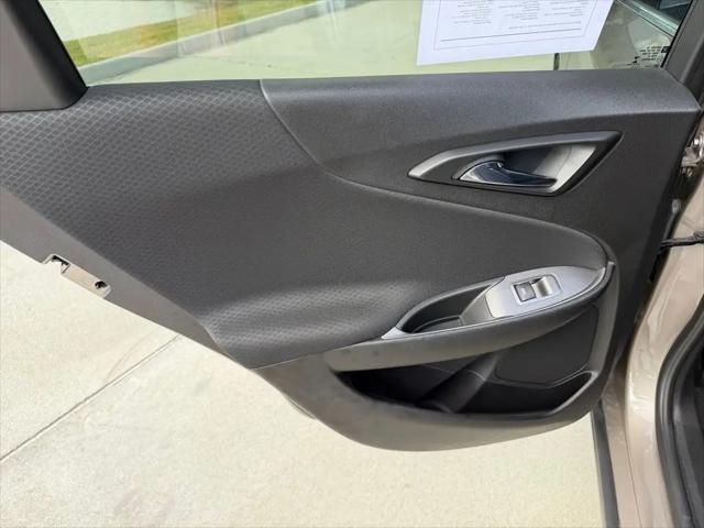 2022 Chevrolet Malibu FWD LT