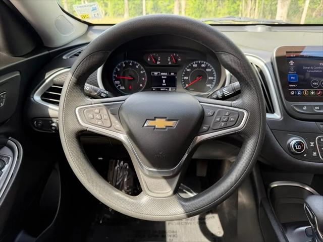 2022 Chevrolet Malibu FWD LT