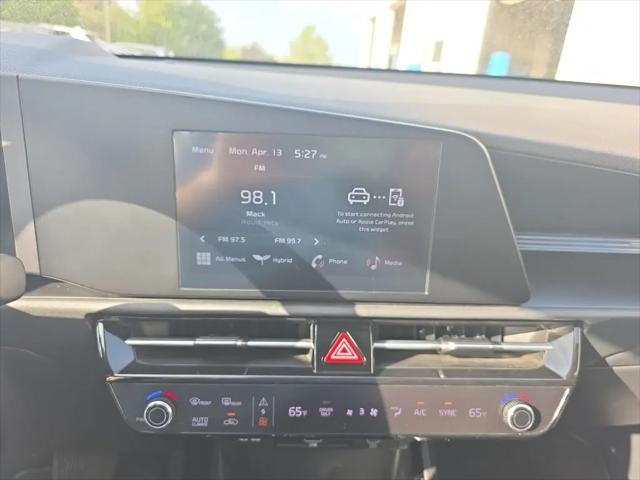 2024 Kia Niro LX