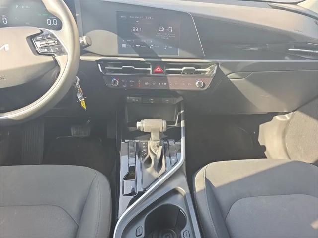 2024 Kia Niro LX