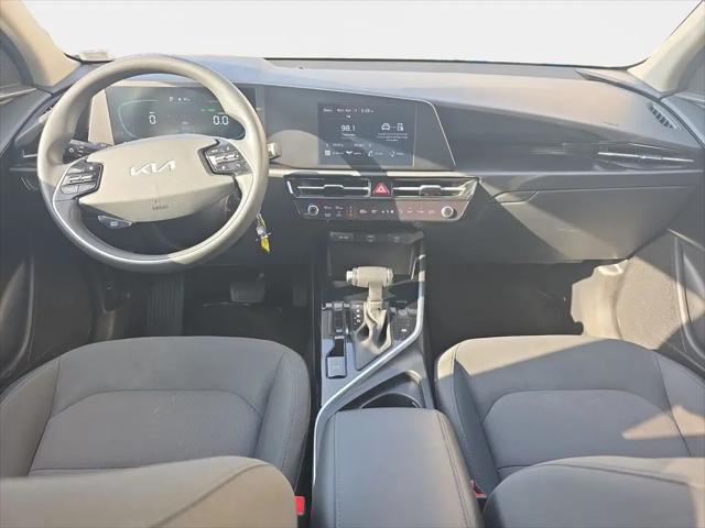 2024 Kia Niro LX