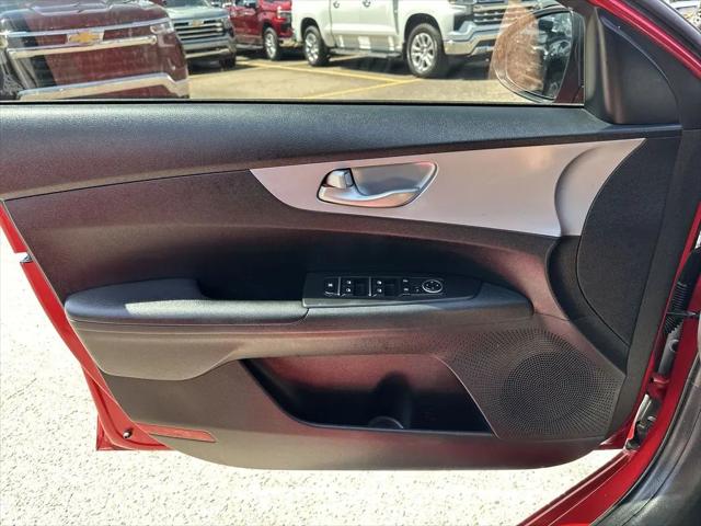 2023 Kia Forte LXS