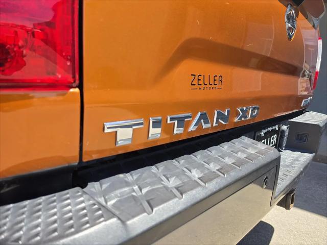 2019 Nissan Titan XD PRO-4X Gas