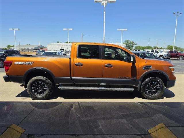 2019 Nissan Titan XD PRO-4X Gas
