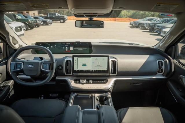 2026 Ford Expedition Max Active MAX