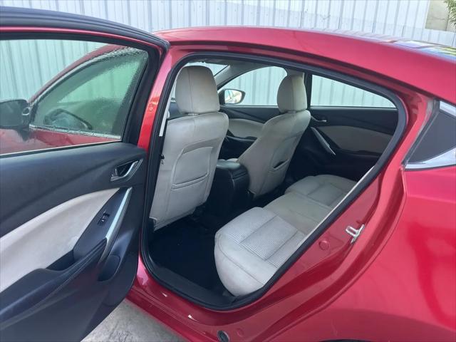 2015 Mazda Mazda6 i Sport