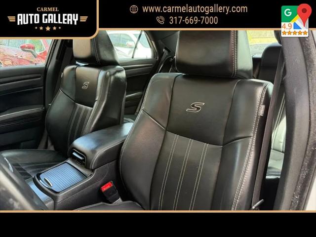2016 Chrysler 300 300S