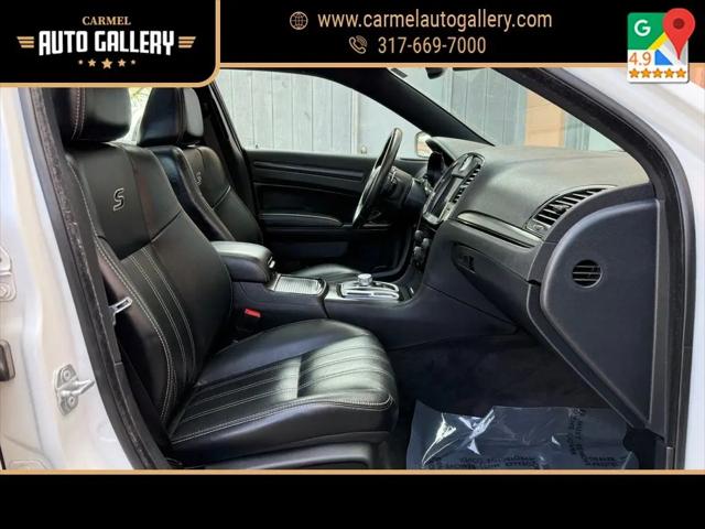 2016 Chrysler 300 300S