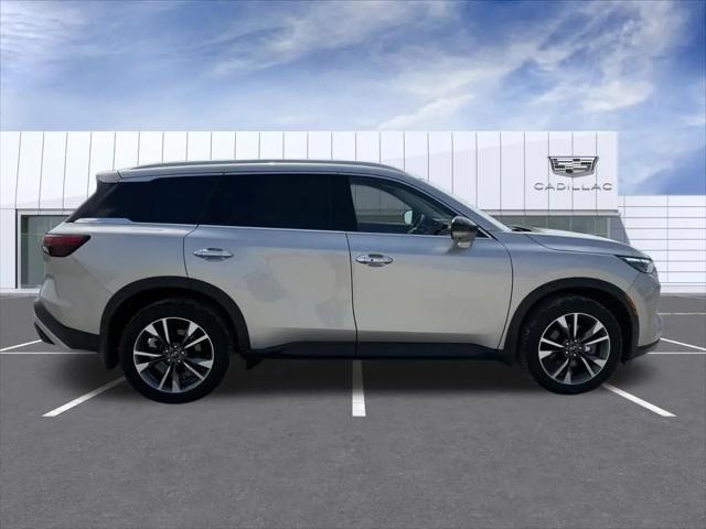 2025 INFINITI QX60 LUXE AWD