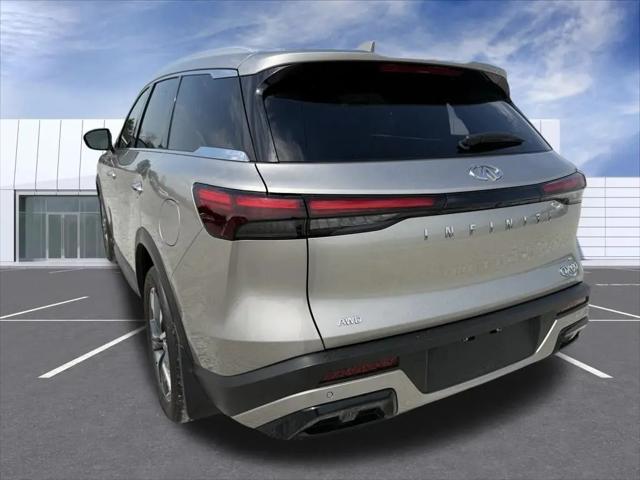 2025 INFINITI QX60 LUXE AWD