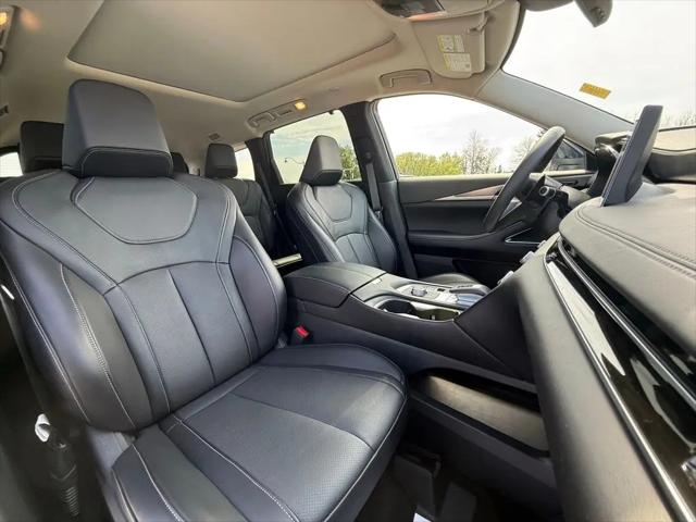 2025 INFINITI QX60 LUXE AWD