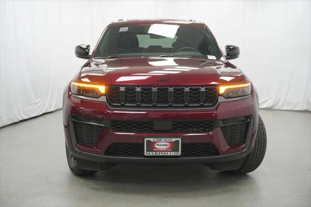 2026 Jeep Grand Cherokee Altitude 4x4