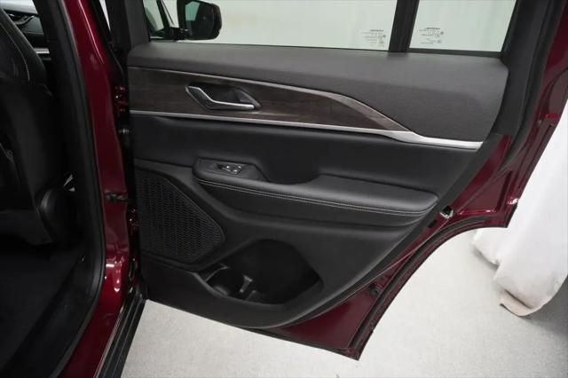 2026 Jeep Grand Cherokee Altitude 4x4