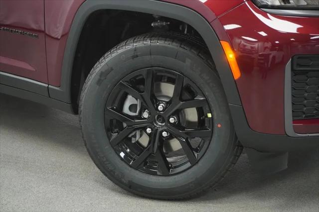 2026 Jeep Grand Cherokee Altitude 4x4