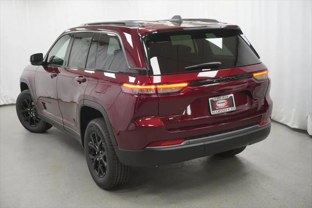 2026 Jeep Grand Cherokee Altitude 4x4