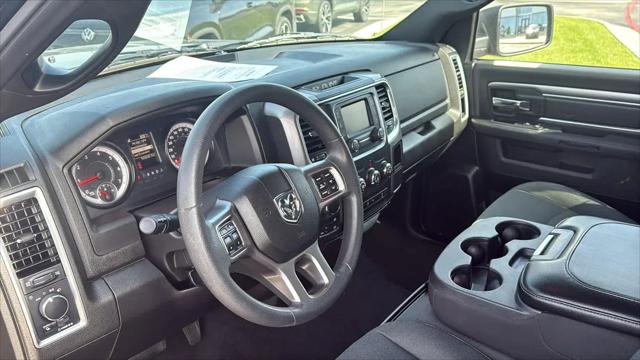 2024 Ram 1500 Classic Warlock Crew Cab 4x4 5'7" Box