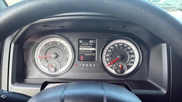 2024 Ram 1500 Classic Warlock Crew Cab 4x4 5'7" Box