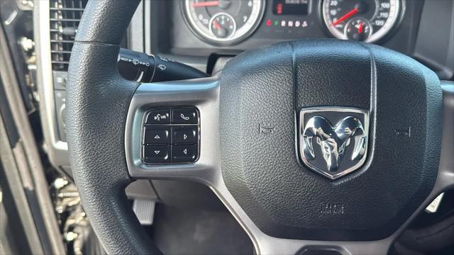 2024 Ram 1500 Classic Warlock Crew Cab 4x4 5'7" Box