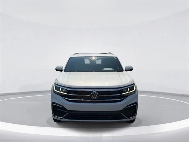 2022 Volkswagen Atlas Cross Sport 3.6L V6 SEL Premium R-Line