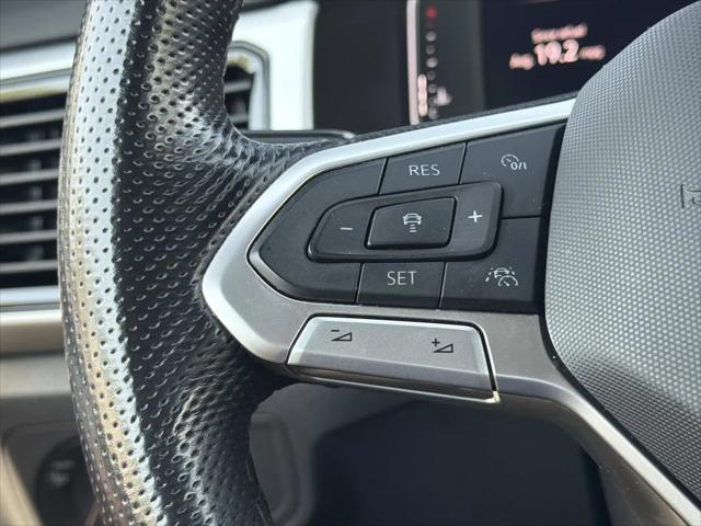 2022 Volkswagen Atlas Cross Sport 3.6L V6 SEL Premium R-Line