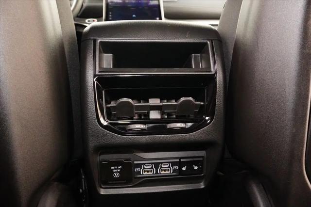 2024 Jeep Grand Cherokee Overland 4x4