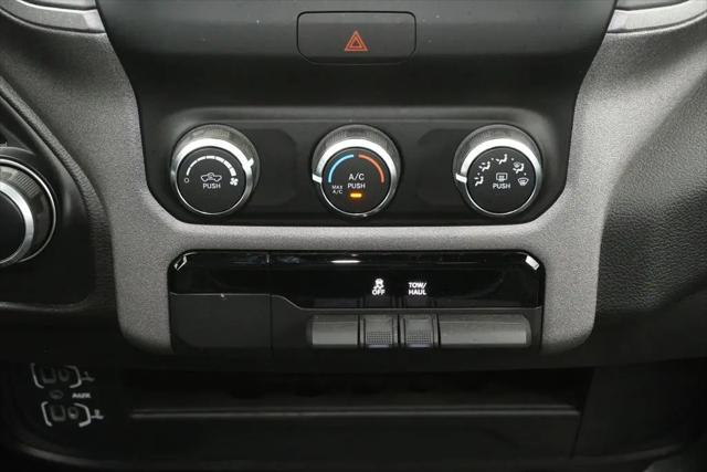 2024 Ram 2500 Tradesman Crew Cab 4x4 8' Box