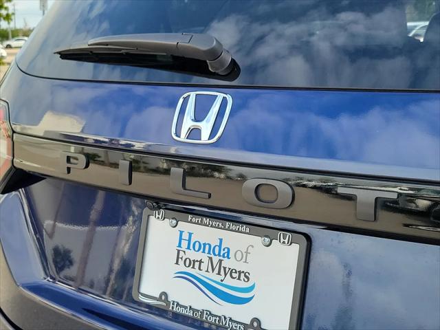 2024 Honda Pilot EX-L 7 Passenger