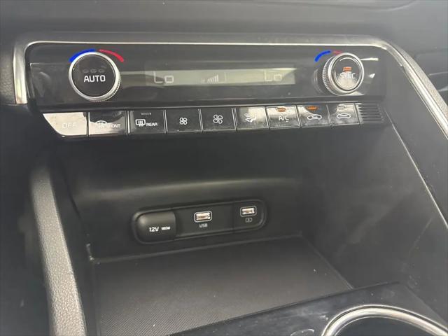 2023 Kia K5 EX