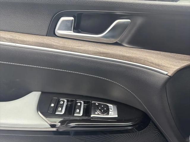 2023 Kia K5 EX