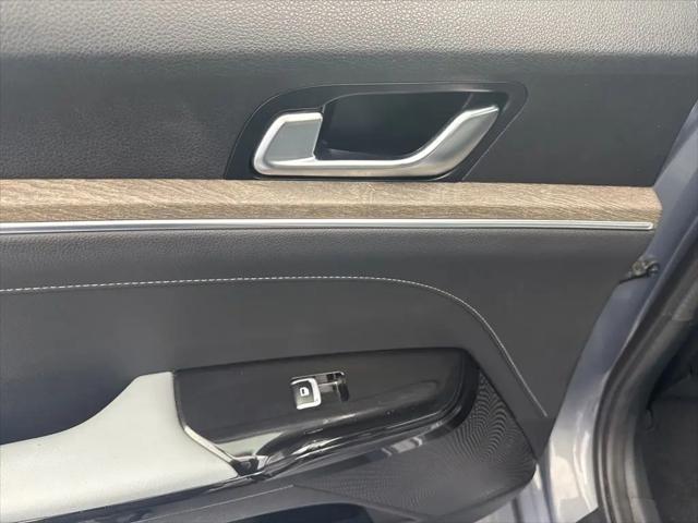 2023 Kia K5 EX