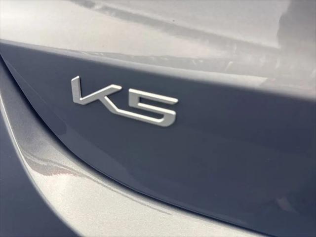 2023 Kia K5 EX